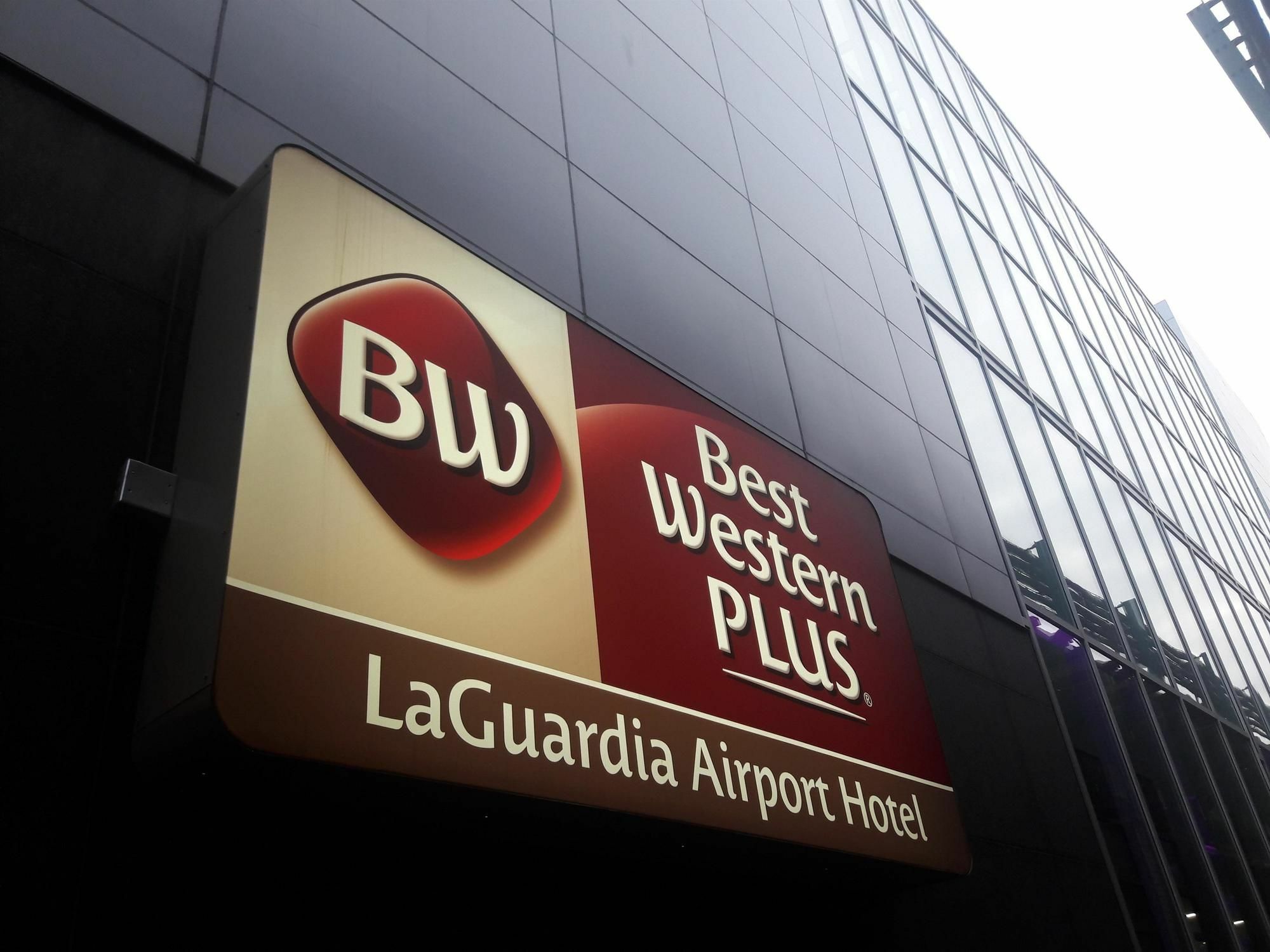 Best Western Plus Laguardia Airport Hotel Queens Nova York Exterior foto