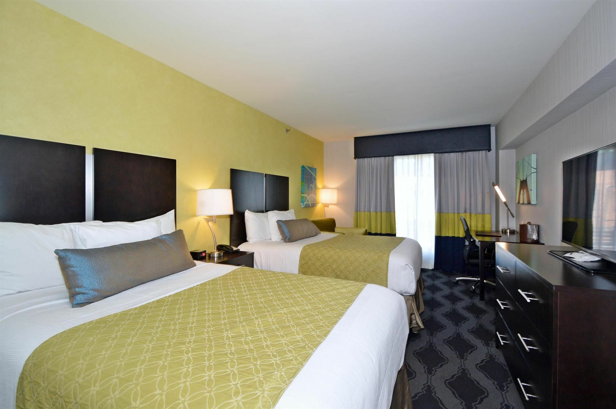 Best Western Plus Laguardia Airport Hotel Queens Nova York Exterior foto