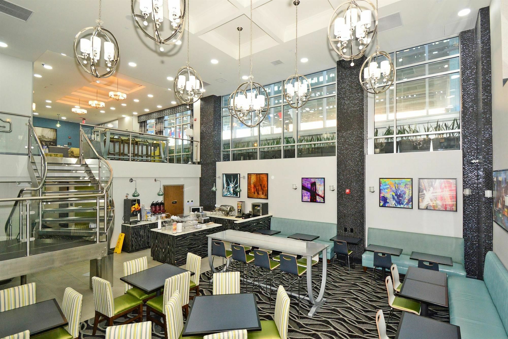 Best Western Plus Laguardia Airport Hotel Queens Nova York Exterior foto